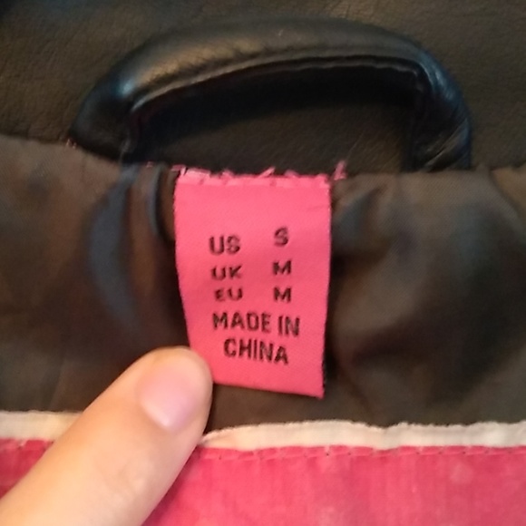 ⭐ Bomber jacket - green and black - Picture 3 of 5